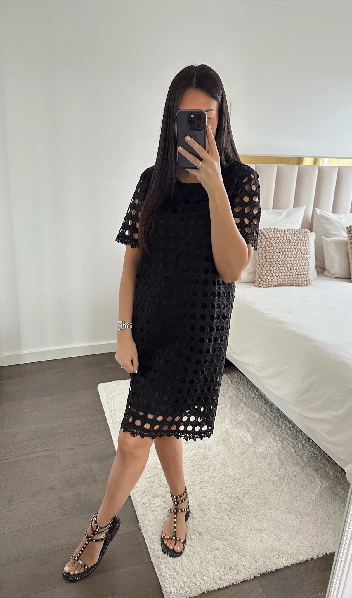 Robe noire CARLA