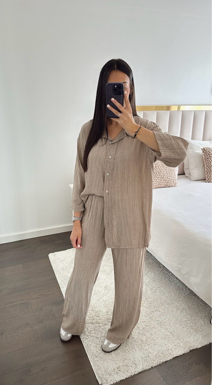 Ensemble taupe EMMANUELLA