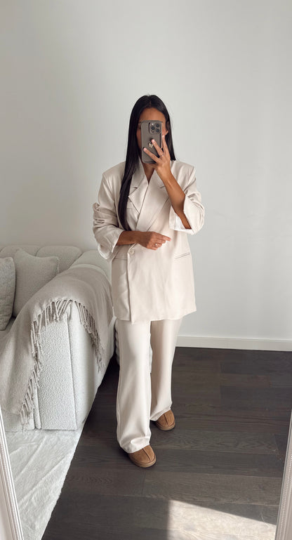 Ensemble AMELIA